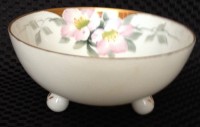 4 1/2 inch 3-Toed Whipped Cream Bowl  ca. 1916